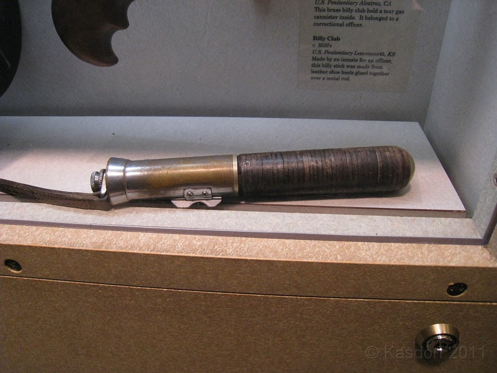 2011 Bay 2 Breakers Saturday 0880.JPG - I was able to participate in the 2011, 100th anniversary of the San Francisco Bay to Breakers 12K race. A great weekend for sight seeing and racing.